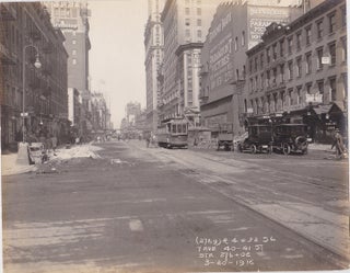 Item #14883 Black and White Vintage Photo of New York City , 1916. vintage New York City