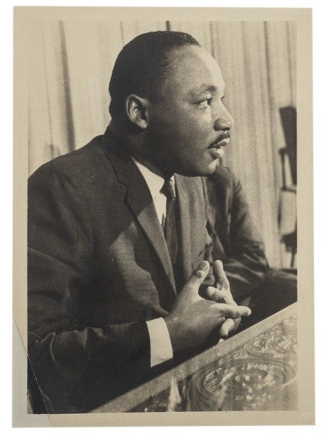 Item #17774 Martin Luther KING photograph. photograph Martin Luther KING.