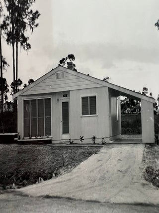 Florida&rsquo;s Mid-Century Modern Ranch Houses and the Architecture of the Postwar Sunbelt: 104 Photographs and Negatives from Pinellas County, circa 1951