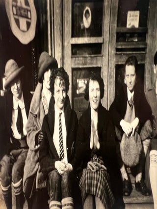 Vernacular Photographs of Women&rsquo;s Same Sex Intimacy and Gender Nonconforming Presentation, circa 1925 to 1935