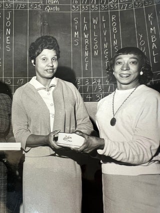 Black Women&rsquo;s Civic Fundraising and Federal Service in Atlanta, 1943 to 1966